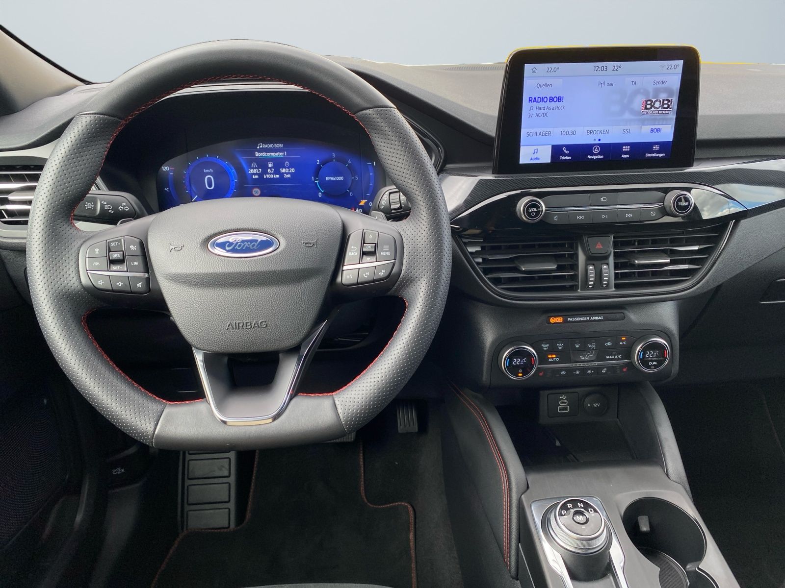 Ford Kuga ST-Line X 2.0 EcoBlue - Samsaru's Car Outlet