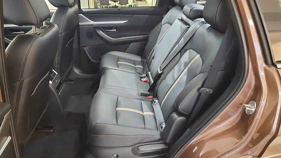 Mazda CX-80 2.5L e-SKYACTIV PHEV 327PS Homura Plus