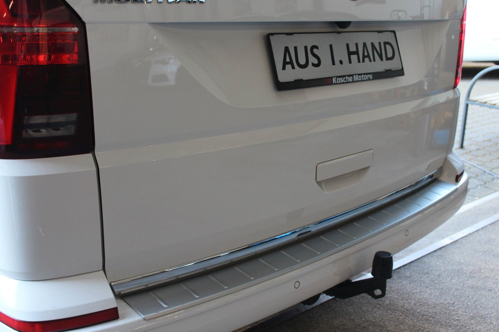 Volkswagen T6.1 Multivan - Samsaru's Car Outlet