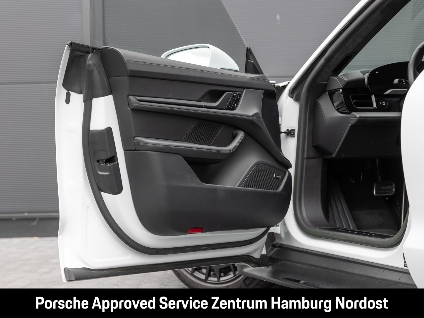 Porsche Taycan GTS Sport Turismo BOSE PDLS+ Surround