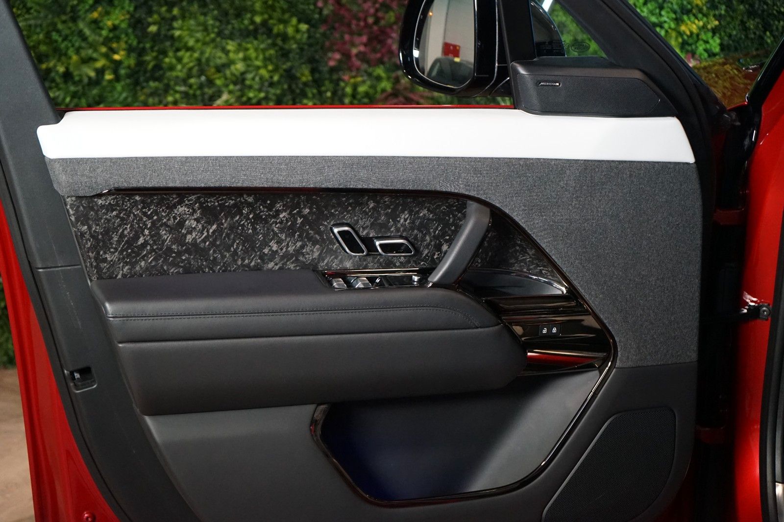 RANGE ROVER SPORT P530 First Edition - Samsaru's Car Outlet