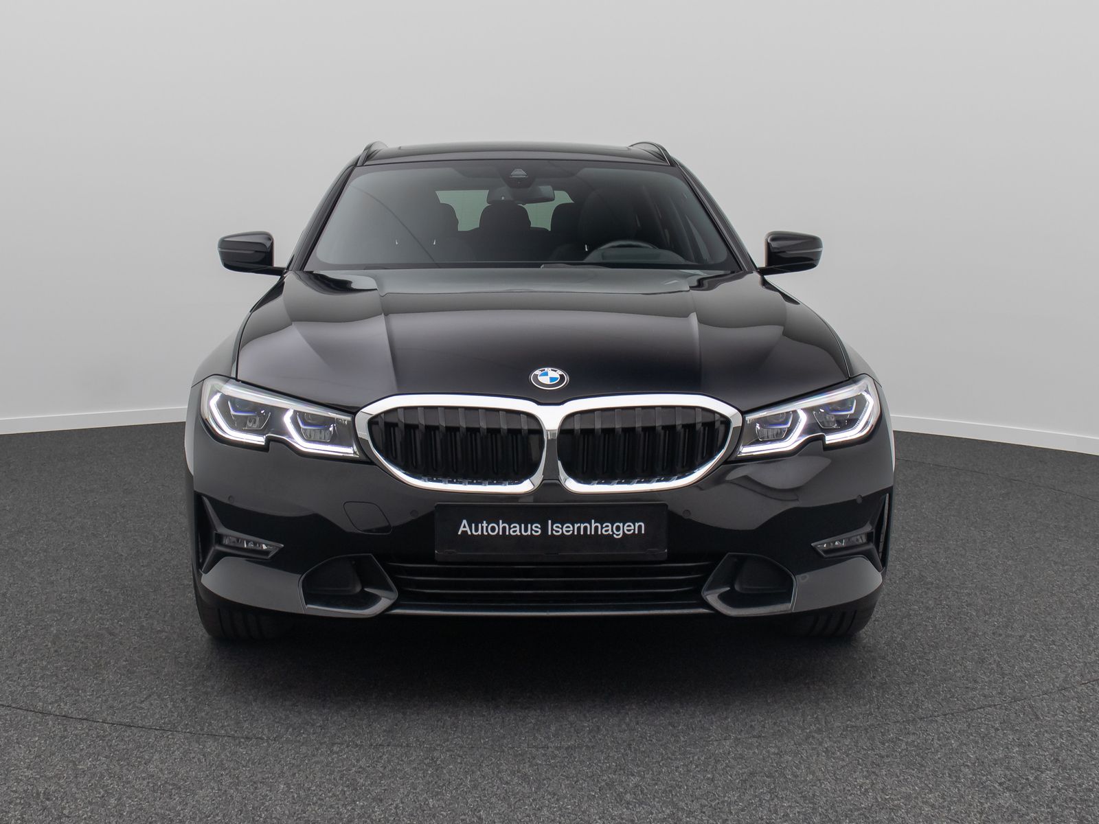 BMW 320e xD Sport Line - Samsaru's Car Outlet