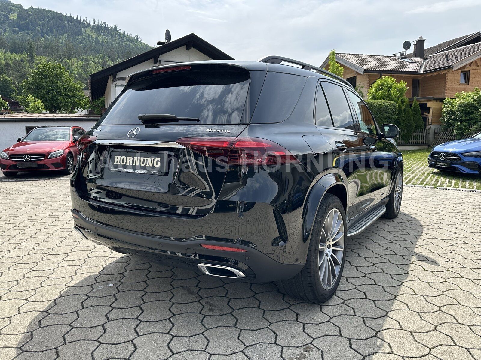 Mercedes-Benz GLE 450 d 4MATIC AMG 360° STH DIST PANO AHK BURM