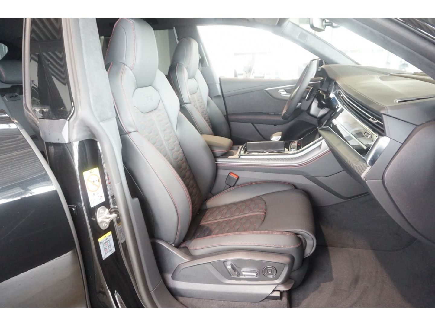 Audi RSQ8 *RS-Dyn.Pak+ Keramik-Br B&O 305km/h 23''