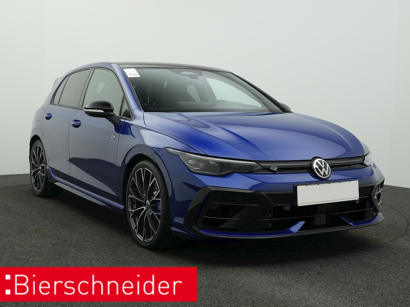 Volkswagen Golf R 8 2.0 TSI DSG 4Mo. Blackstyle 5-J-GAR PAN