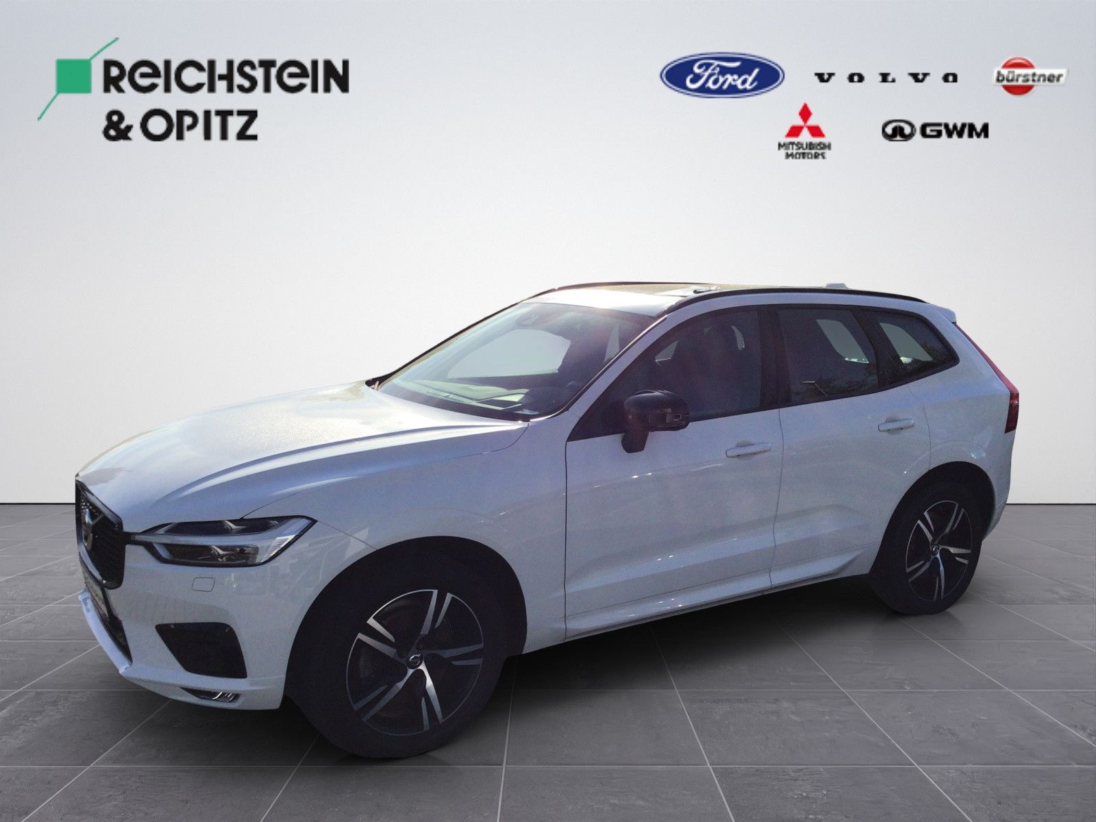 Volvo XC60 B5 AWD R Design - Samsaru's Car Outlet