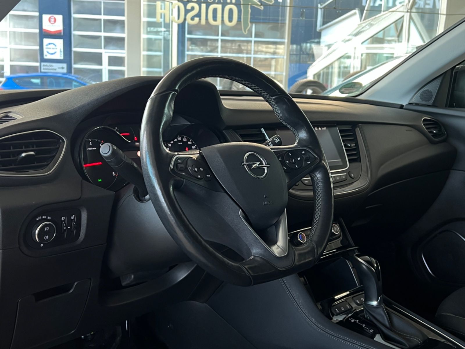 Opel Grandland Design Line - Samsaru's Car Outlet