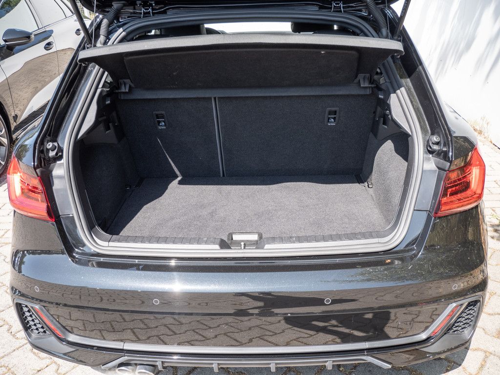 Audi A1 Sportback 40 TFSI S line - Samsaru's Car Outlet