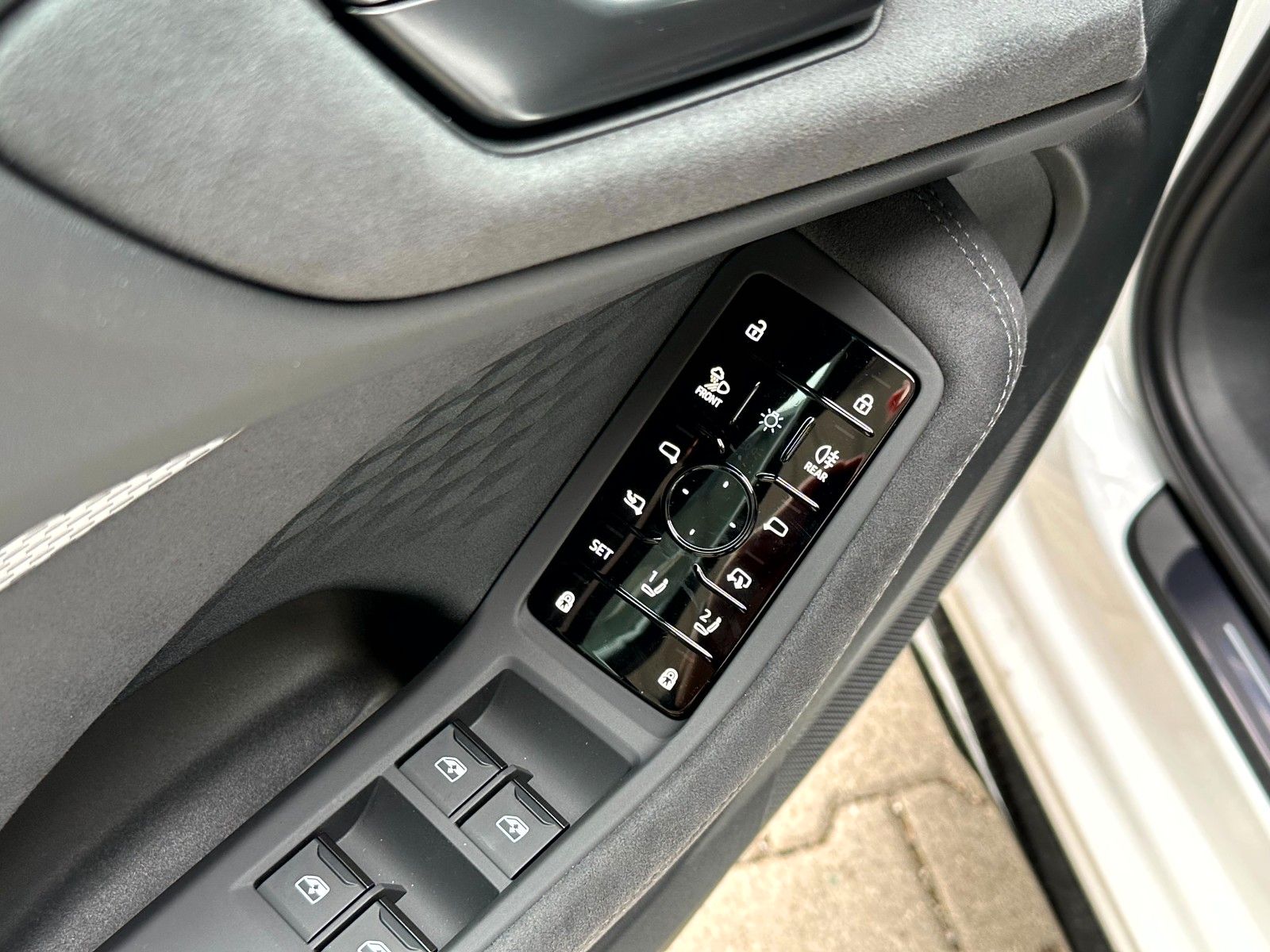 Audi A5 LIMOUSINE QUATTRO S-LINE B&Q DISPLAY AHK FULL