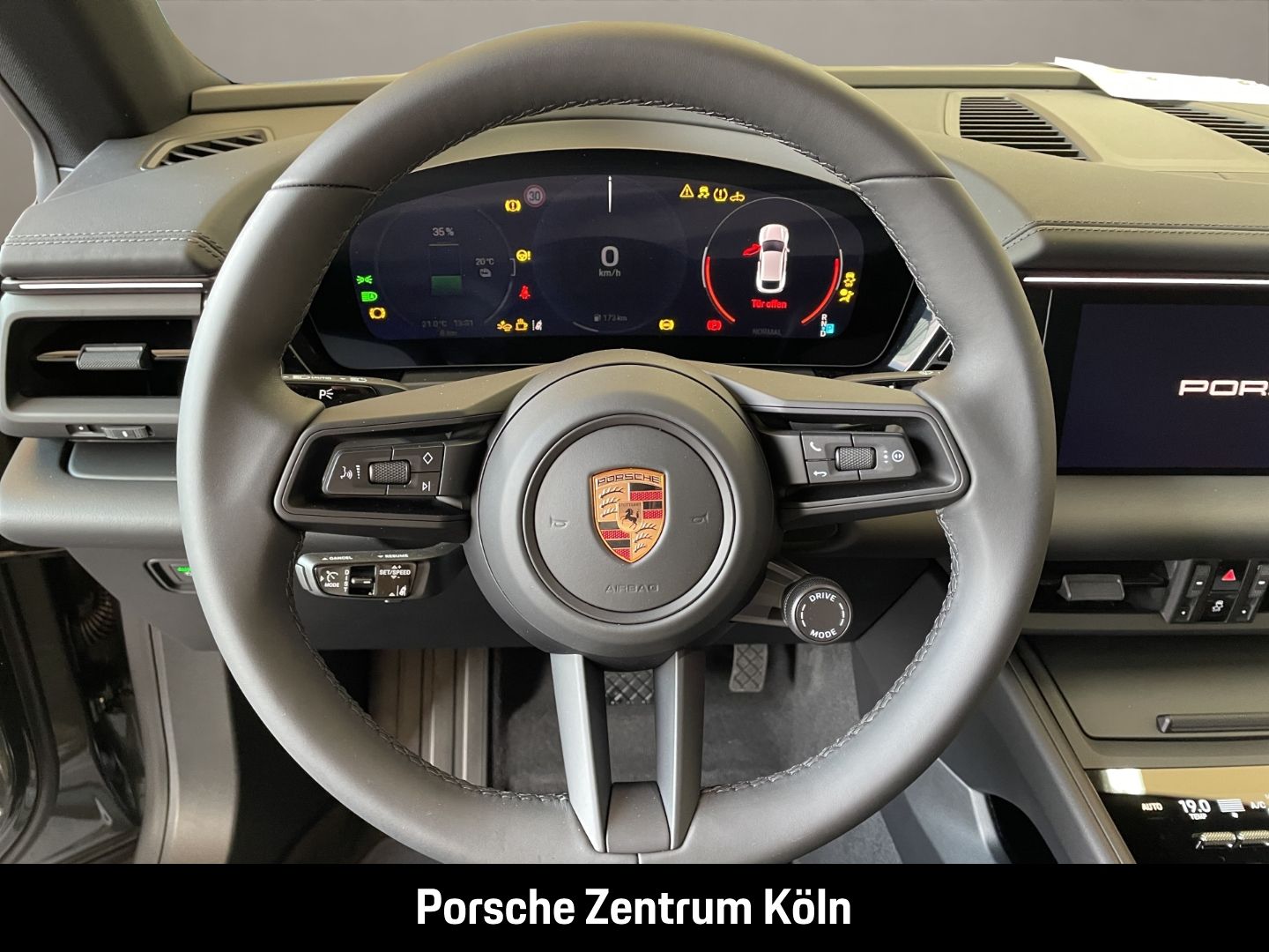 Porsche Macan 4 Luftfederung Panoramadach Surround-View