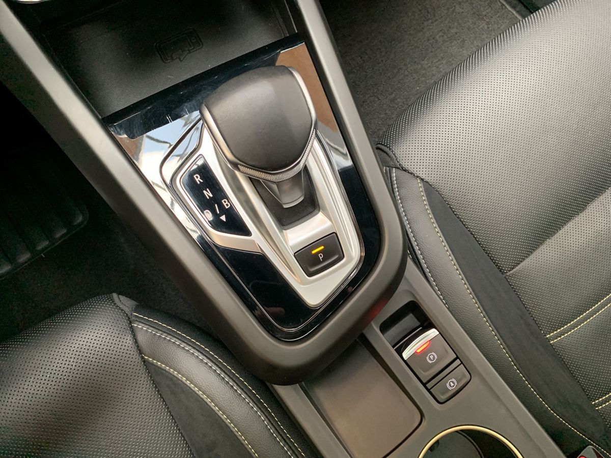 Renault Arkana Engineered 1.6 E-TECH Hybrid - Samsaru's Car Outlet