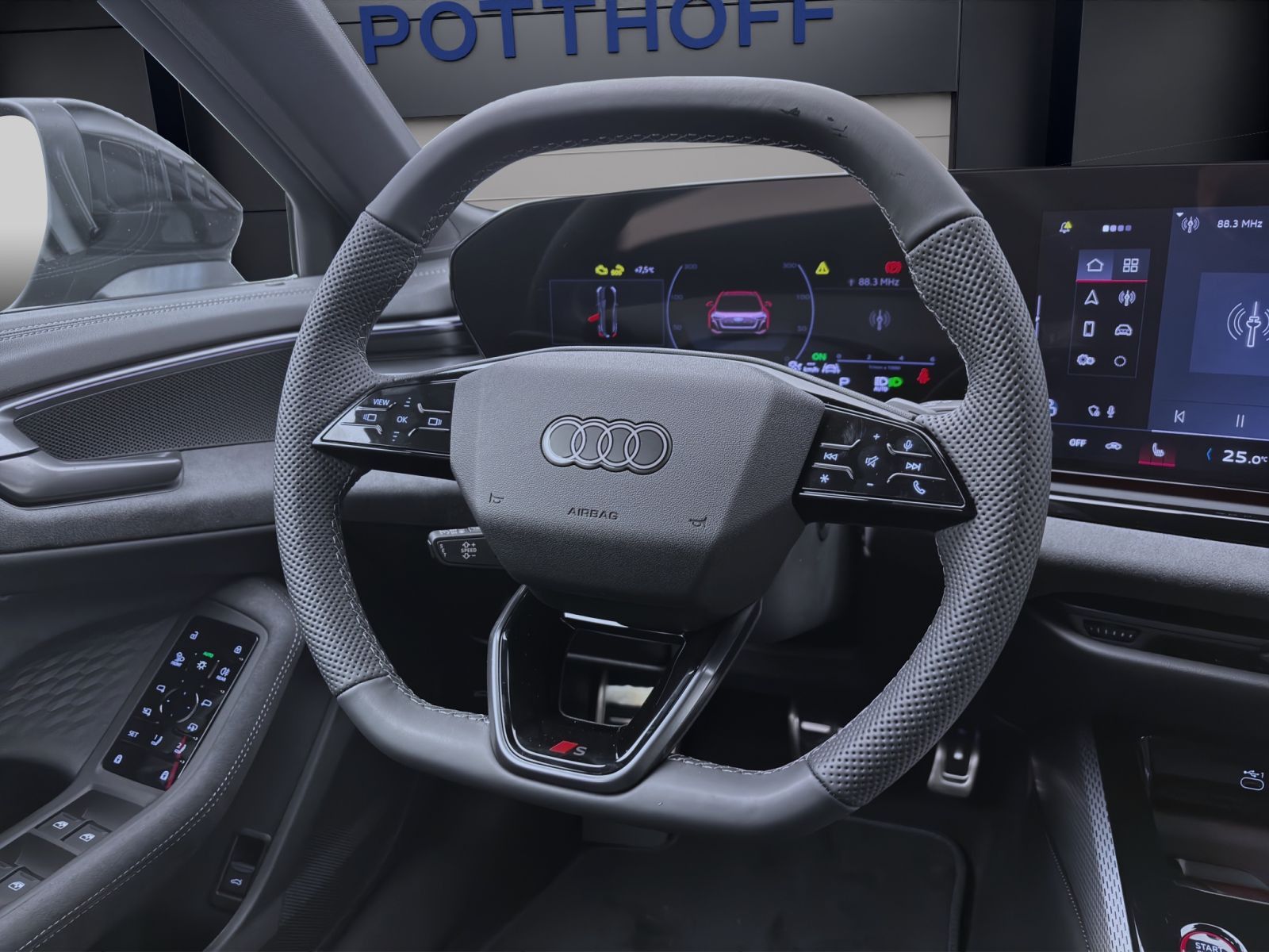 Audi A5 Avant TDI Q S LINE MATRIX AHK NAVI 20LM