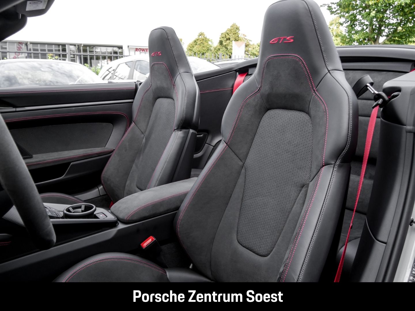 Porsche 911 Carrera 4 GTS Cabriolet/PASM/BOSE
