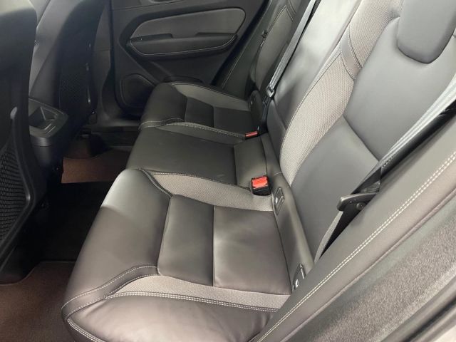 Volvo XC60 B4 D AWD Plus Dark - Panorama Harman/Kardon