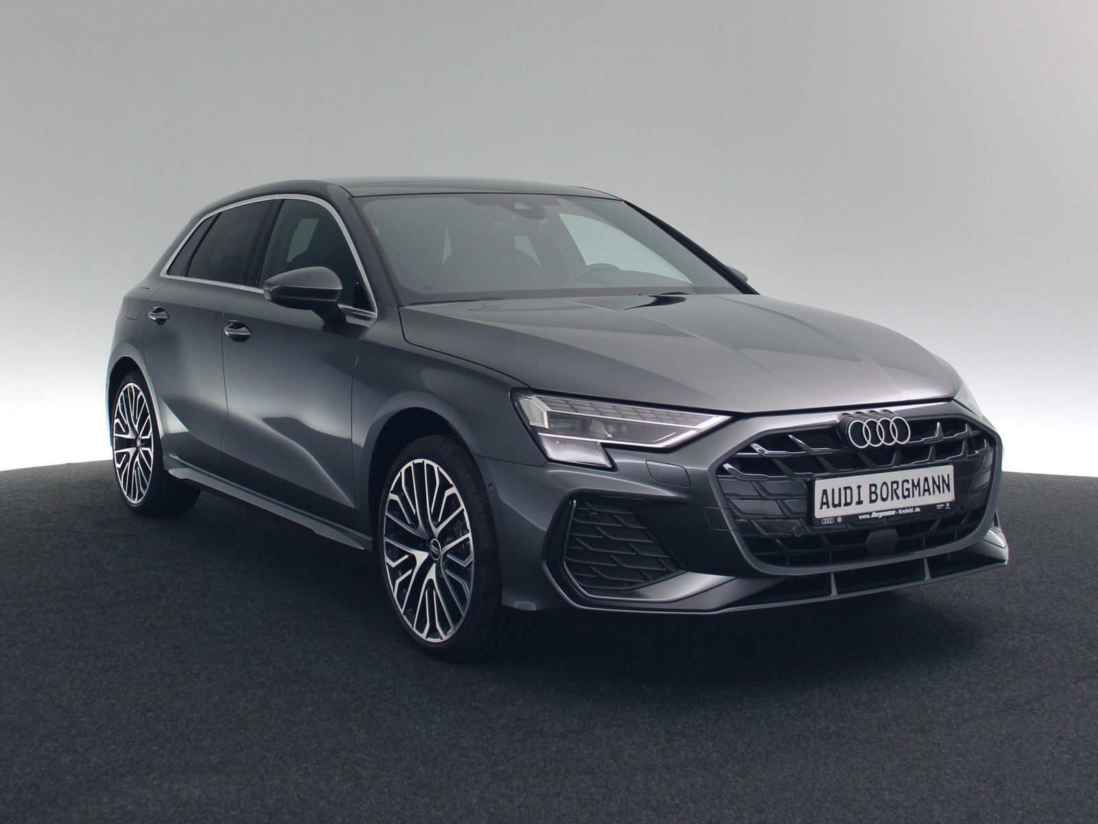 Audi A3 Sportback 35 TFSI S line - Samsaru's Car Outlet