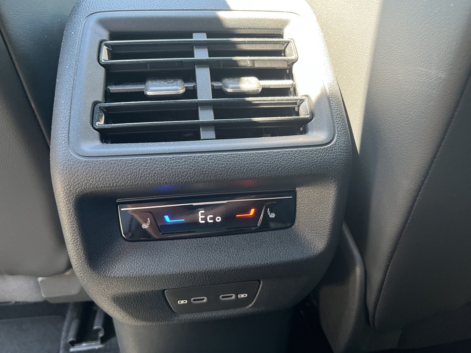 Volkswagen Tiguan Elegance 1,5 TSI eHybrid DSG | SOH 100% |