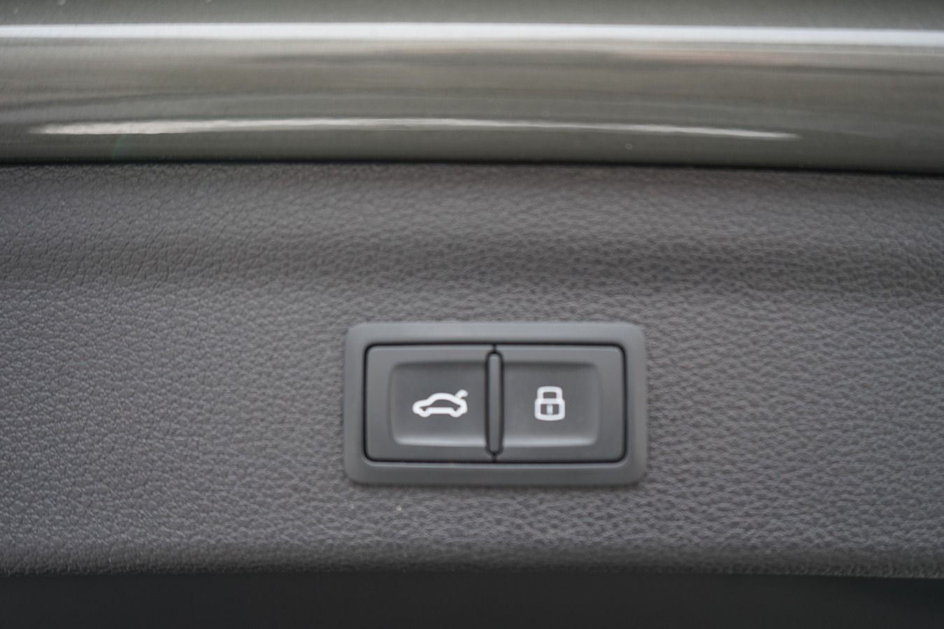 Audi Q3 45 TFSI quattro advanced - Samsaru's Car Outlet