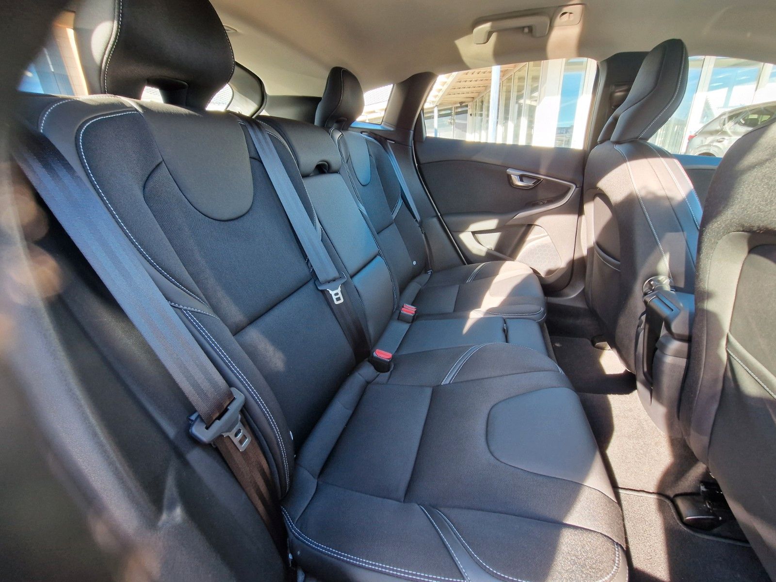 Volvo V40 T2 Momentum