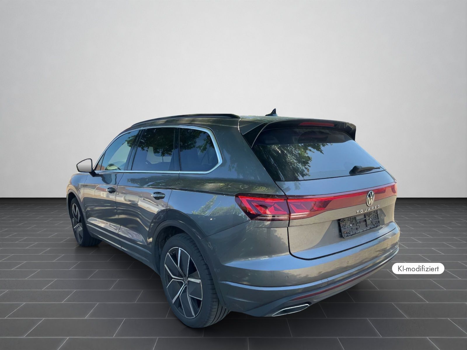 Volkswagen Touareg Elegance 3,0 TDI 4MOTION | 21" in Schwar
