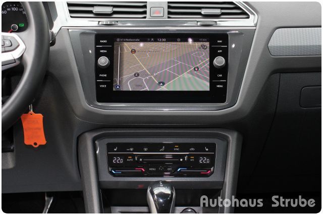 Volkswagen Tiguan Life 1.5 TSI - Samsaru's Car Outlet