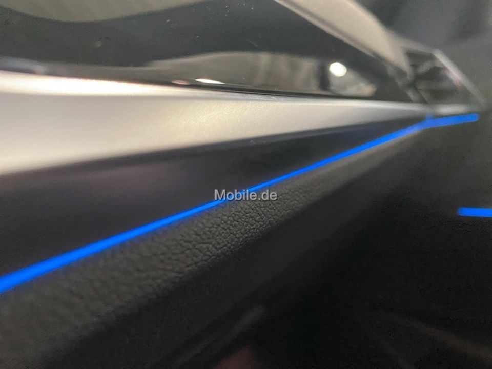BMW 330e xDrive Touring Sport Line - Samsaru's Car Outlet
