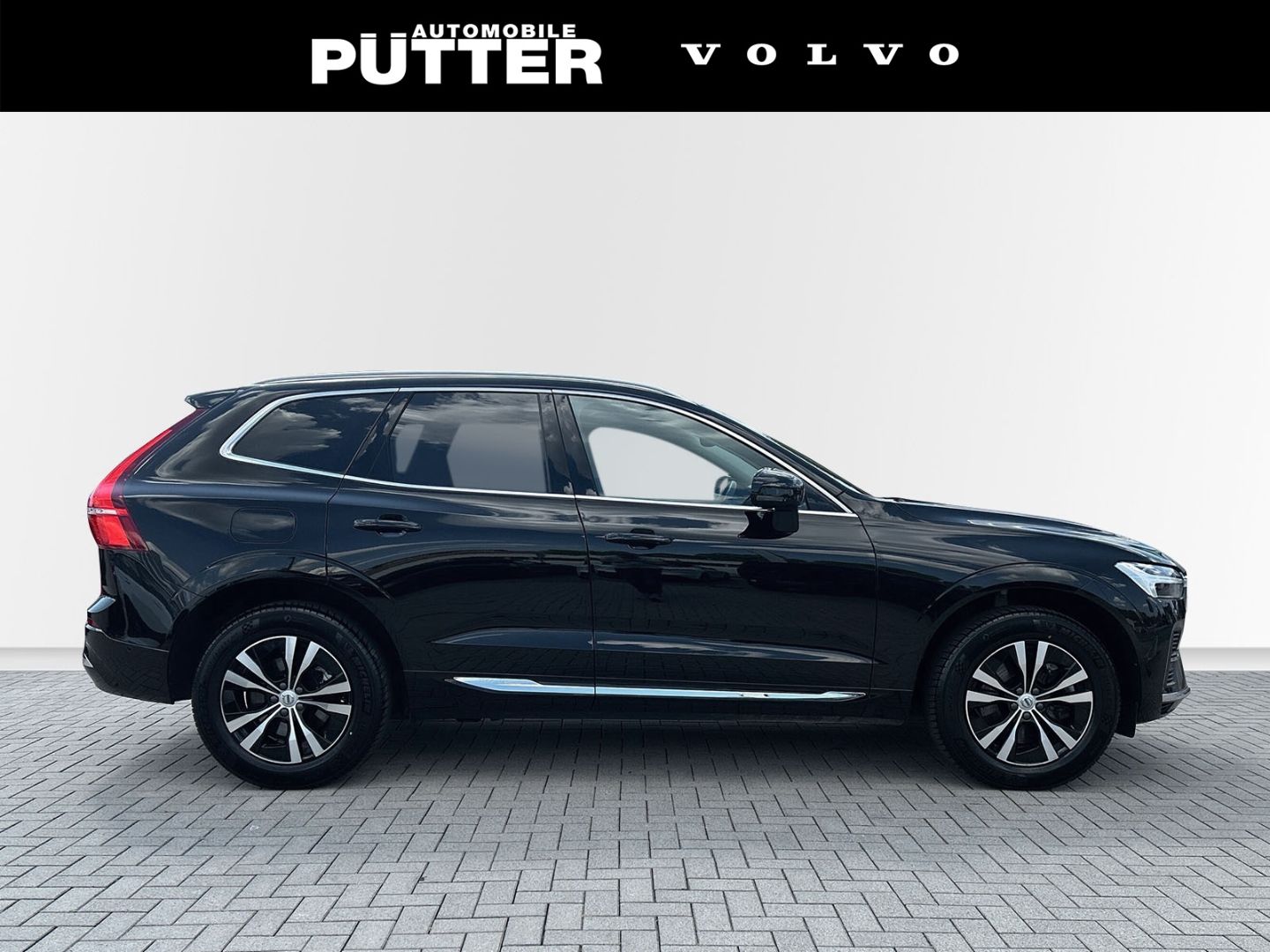 Volvo XC60 Recharge T6 AWD Inscription - Samsaru's Car Outlet