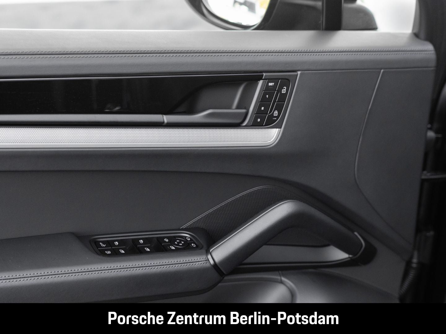 Porsche Cayenne E-Hybrid BOSE Sportabgas Luftfederung