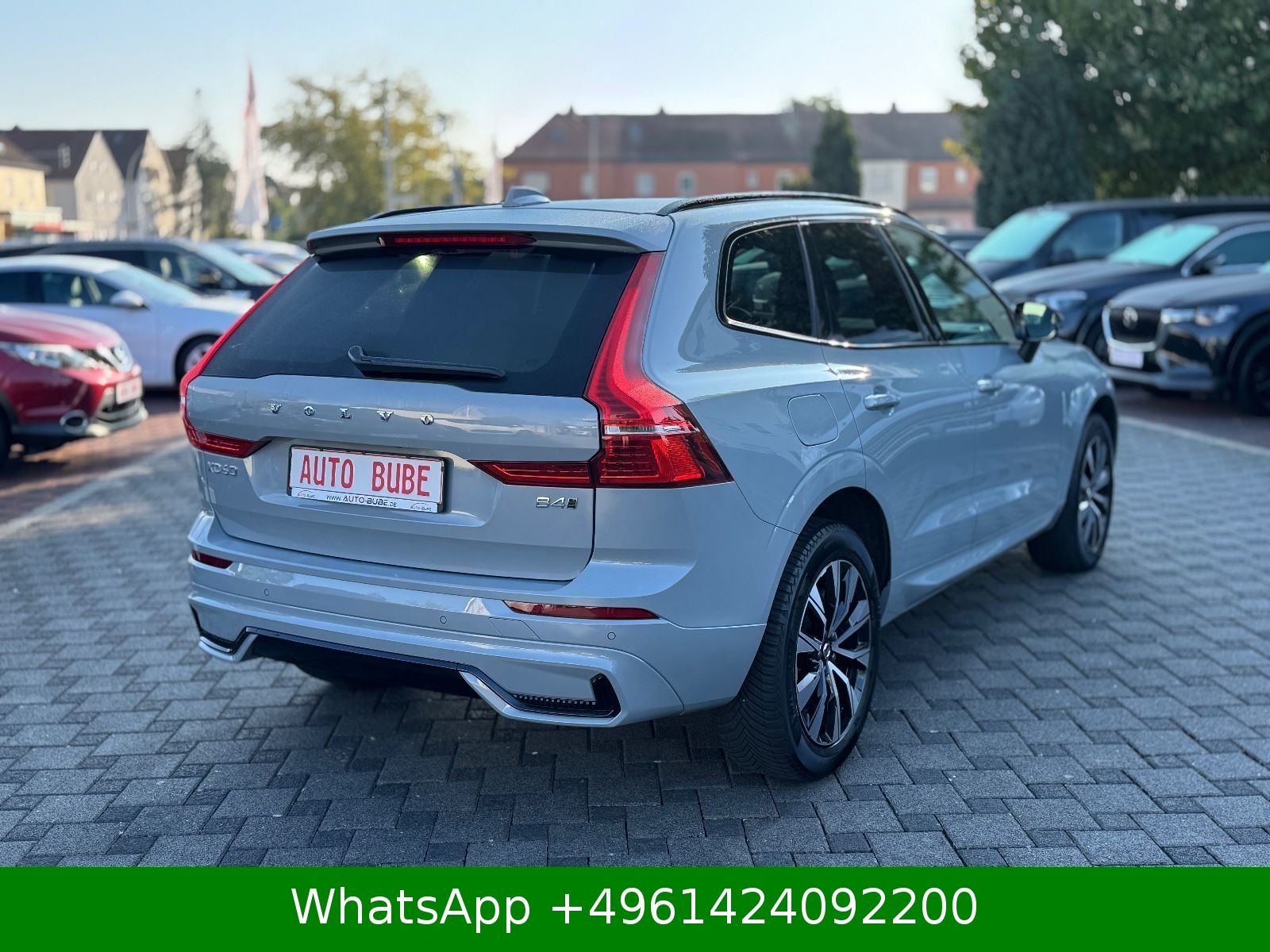 Volvo XC60 Plus Dark AWD AHK|KAMERA|H&K