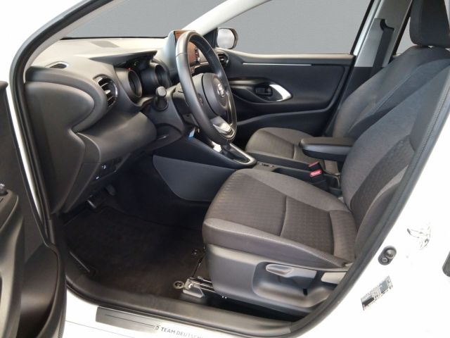 Toyota Yaris 1.5 Hybrid Team D *LED*PDC*KAMERA*