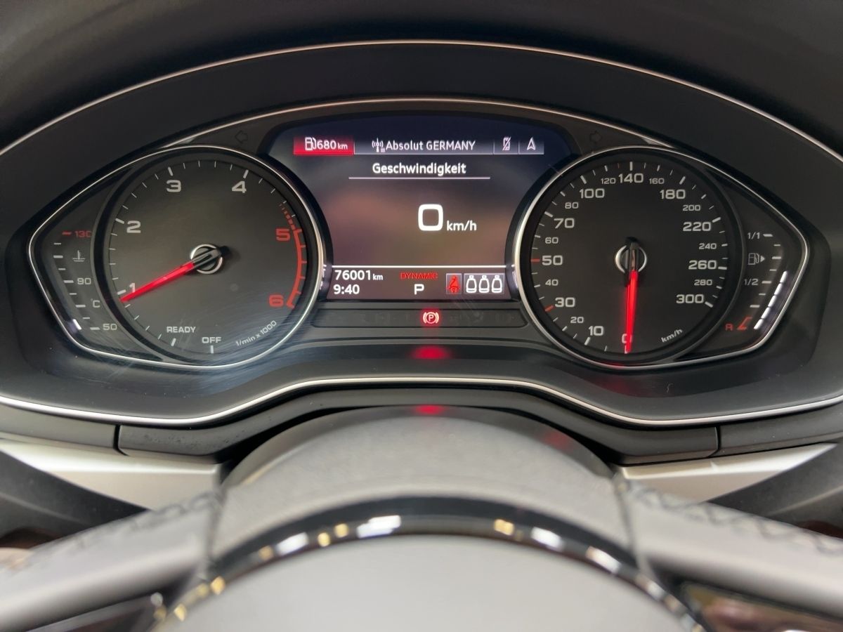 Audi A4 AVANT ADVANCED 40 TDI - Samsaru's Car Outlet