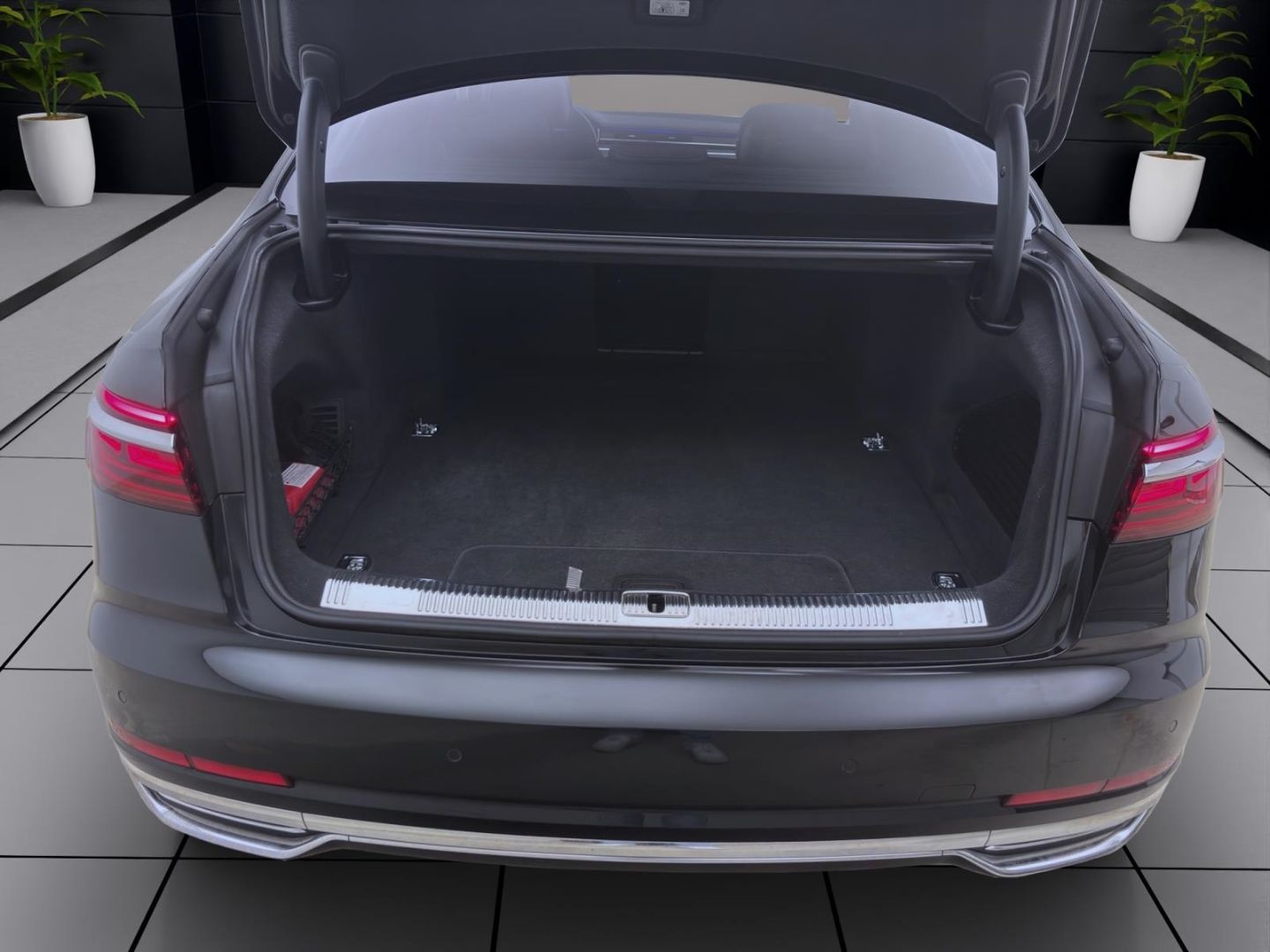 Audi A8 60 TFSIe Q - Samsaru's Car Outlet