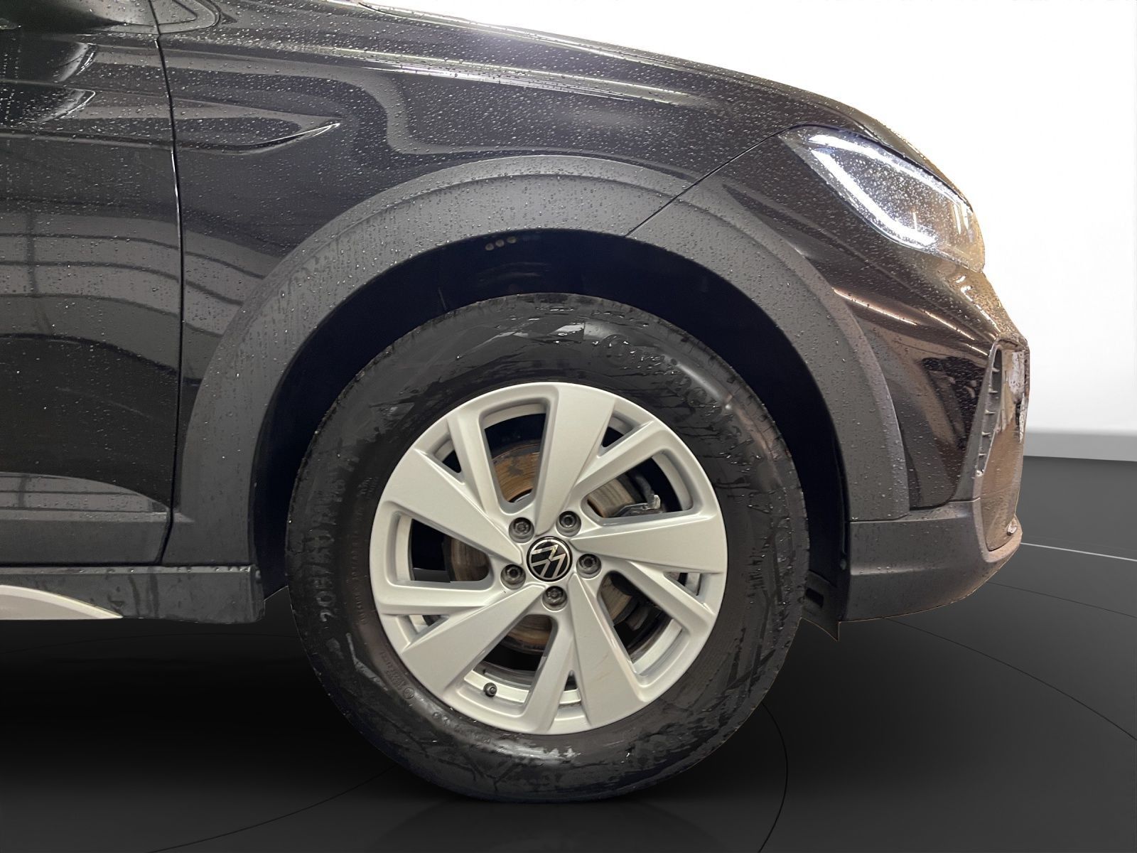 Volkswagen Taigo 1.0 TSI Life - Samsaru's Car Outlet