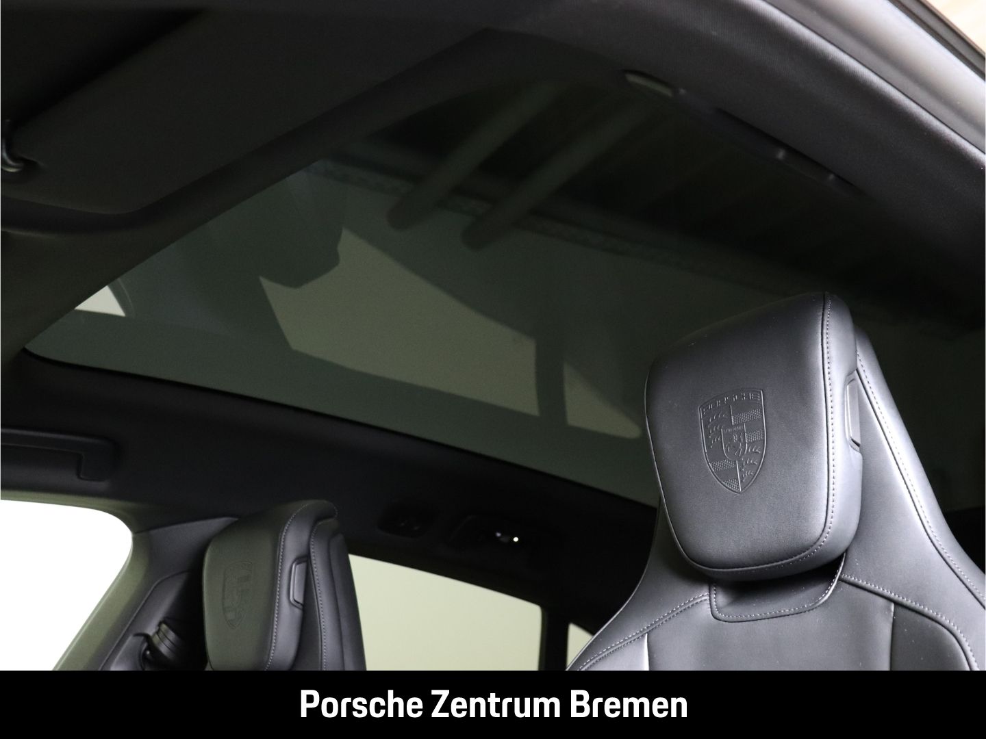 Porsche Taycan 4 Cross Turismo Sportpaket Panorama  Bose
