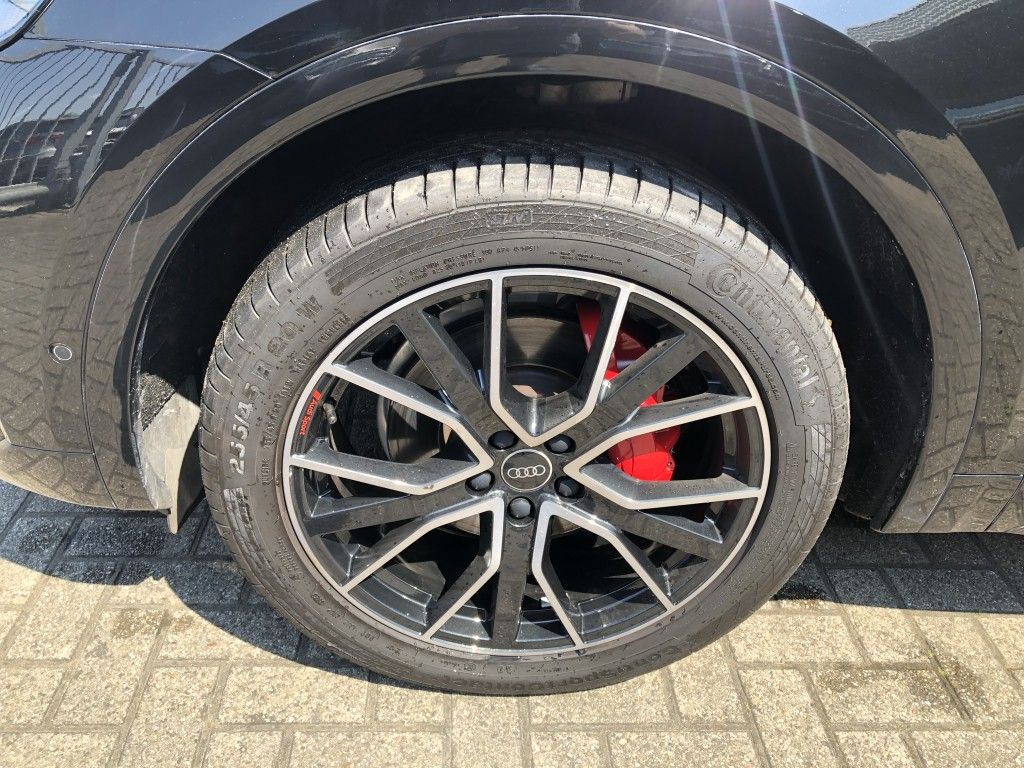 Audi Q5 40 TDI S Line - Samsaru's Car Outlet