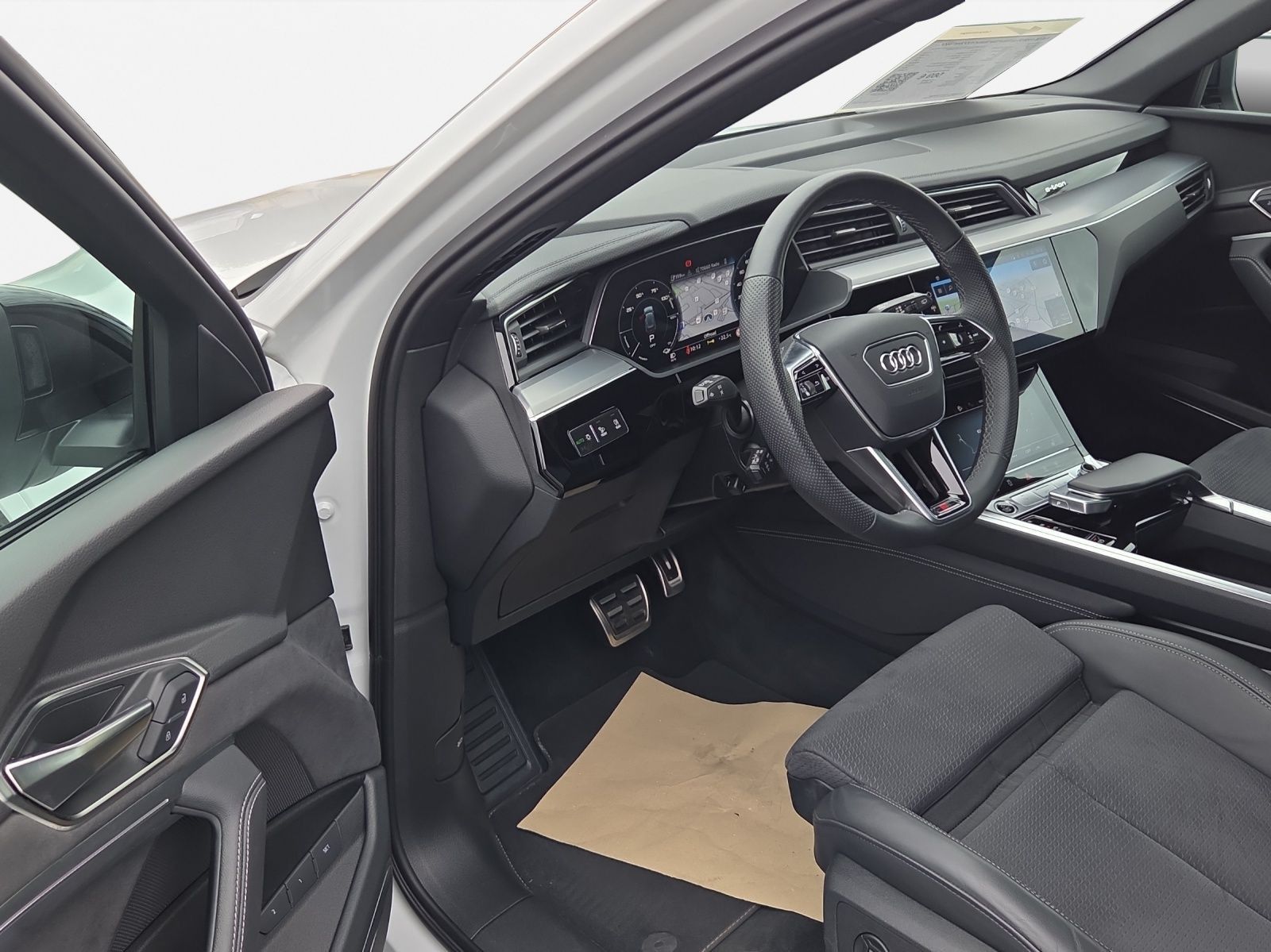 Audi Q8 e-tron 50 qu S line*Navi*Matrix*HUD*AHK*B&O*P
