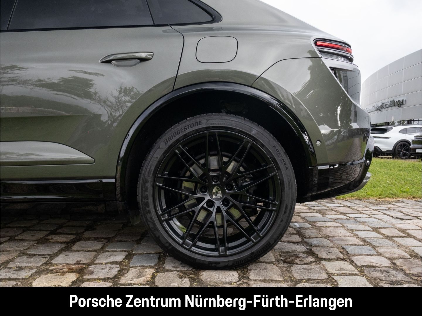 Porsche Macan Turbo Sitzbelüftung Matrix-LED Head-Up-Dis