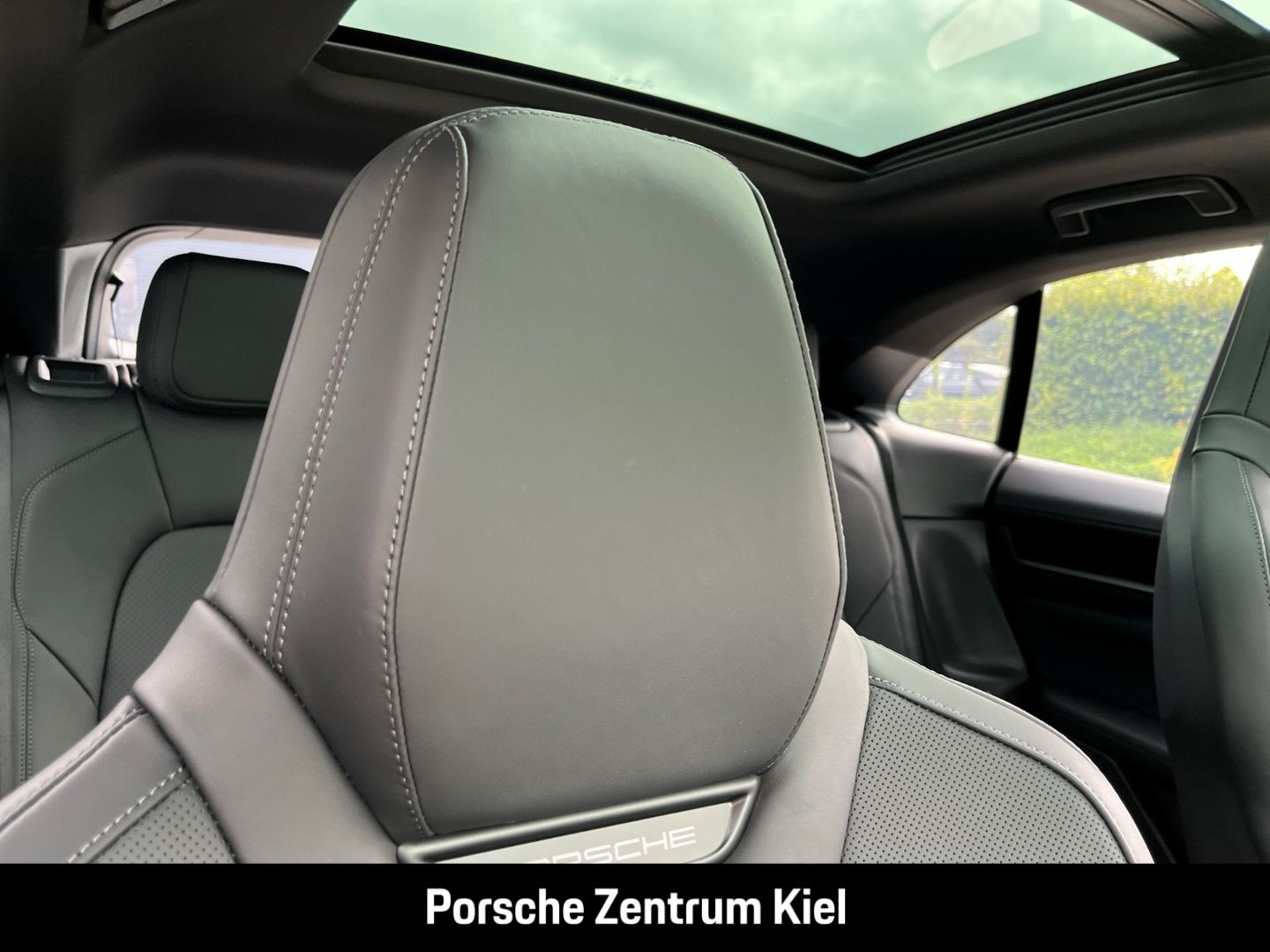 Porsche Macan 4S HA-Lenkung InnoDrive HUD Sitzbelüftung