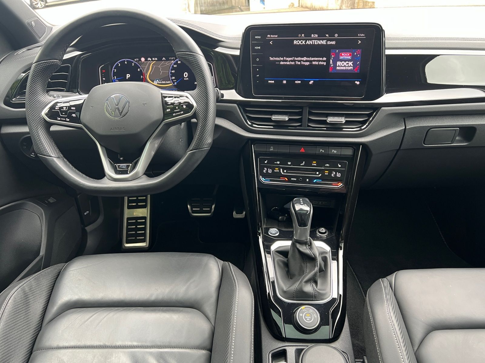 Volkswagen T-Roc 2.0TSI R-Line 4M DSG - Samsaru's Car Outlet