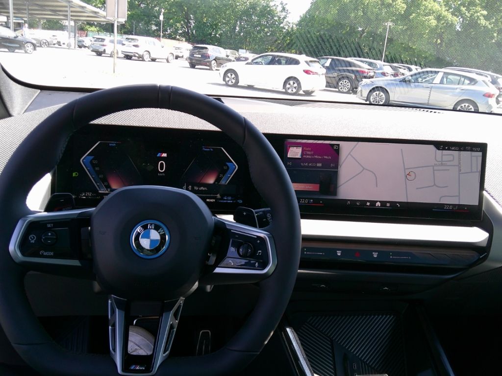 BMW X3 30e xDrive M Sport Pro - Samsaru's Car Outlet