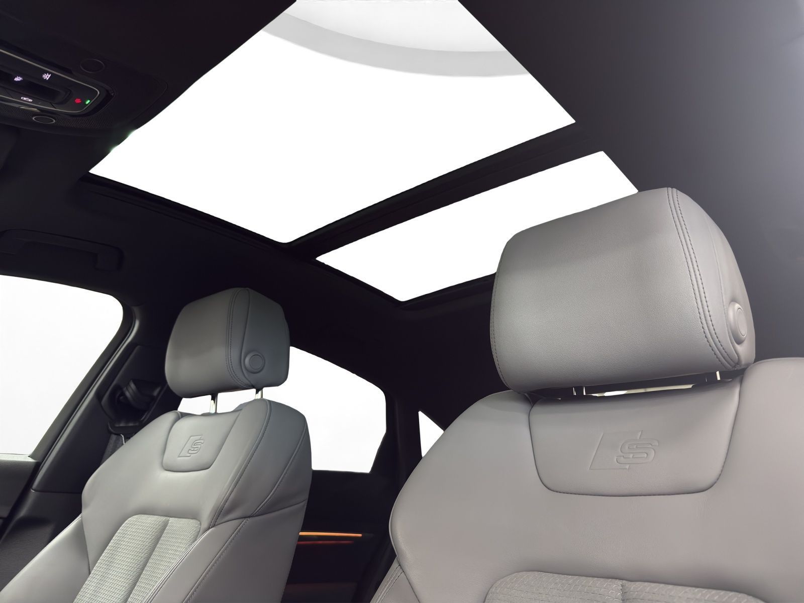 Audi e-tron Sportback 55 qu. S line AHK Pano Matrix L