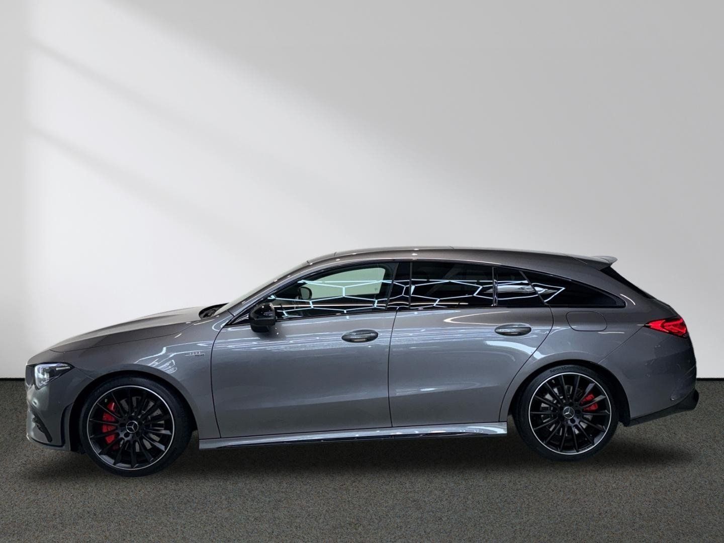 Mercedes-Benz CLA 35 AMG - Samsaru's Car Outlet