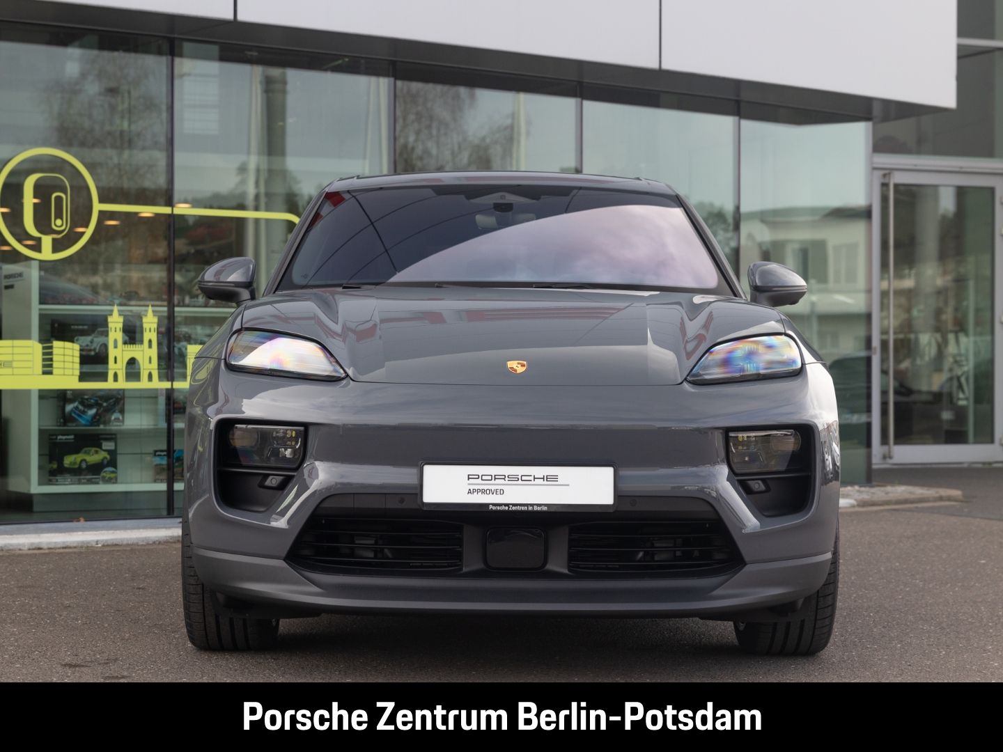 Porsche Macan 4S Burmester Panoramadach Luftfederung