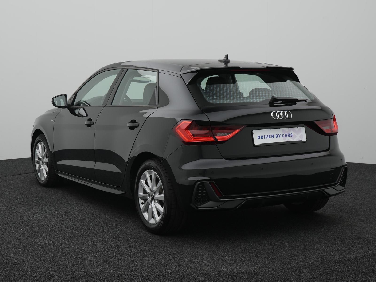 Audi A1 30 TFSI S line,TEMPO,APP,NAVI,SPURH,SHZ,PDC