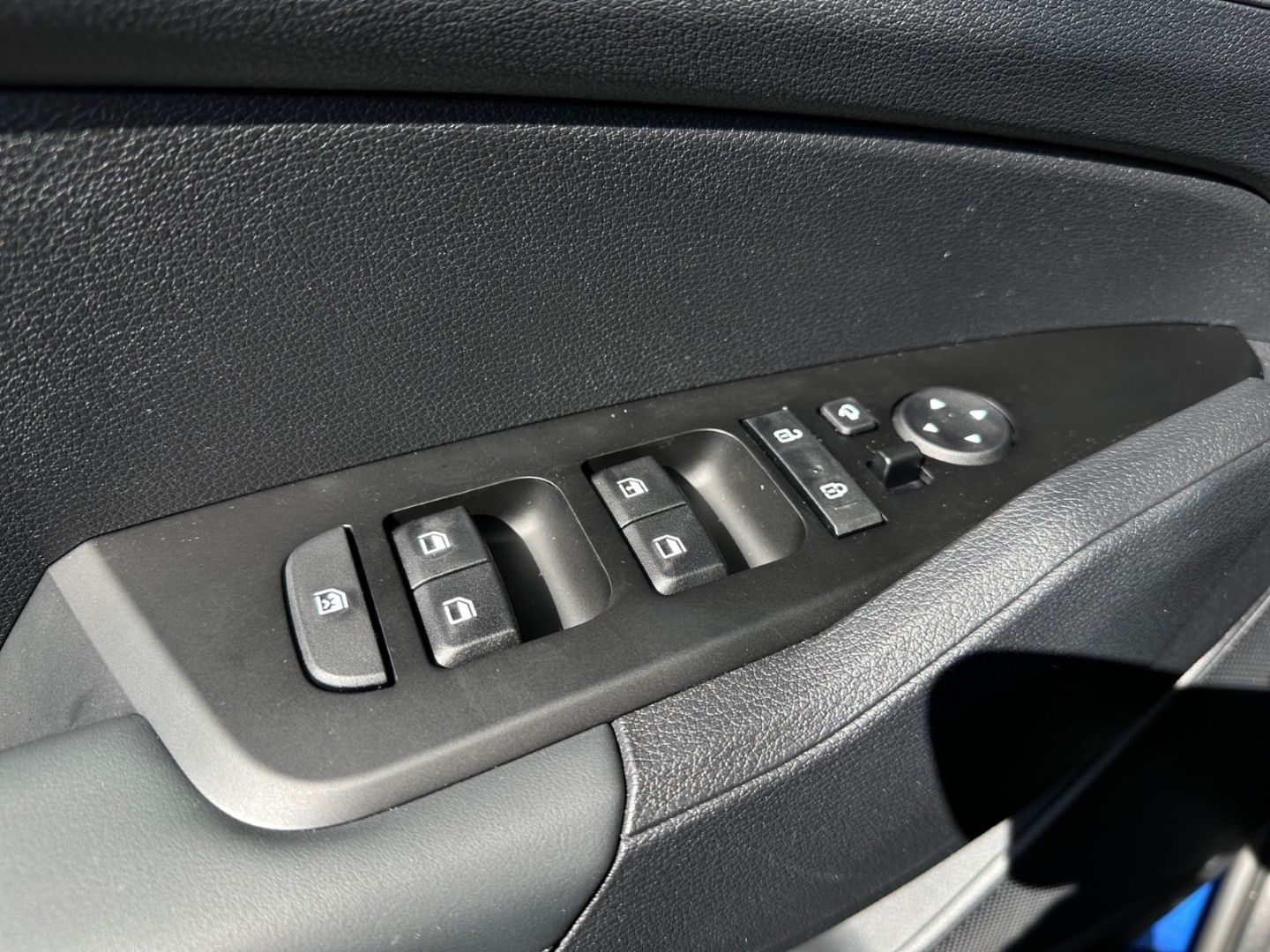 Kia Sportage 1.6 AT 48V Vision - Samsaru's Car Outlet