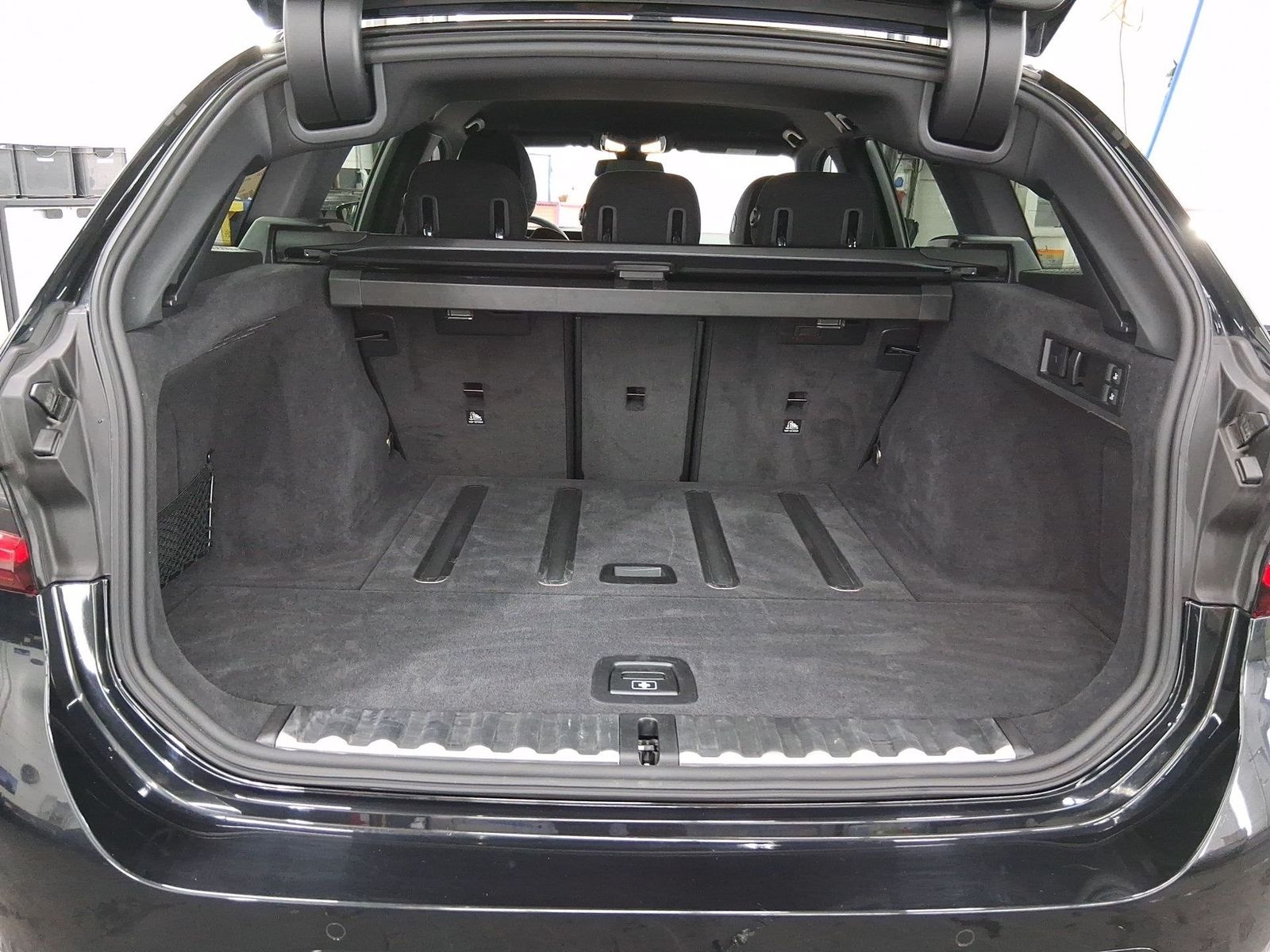 BMW 330i xDrive Touring*M-Sport*DrivAss*ParkAssPlus*