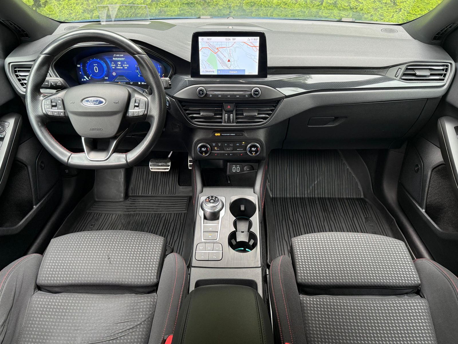 Ford Focus Tur. 1.5 EB Aut. ST-Line X - Samsaru's Car Outlet
