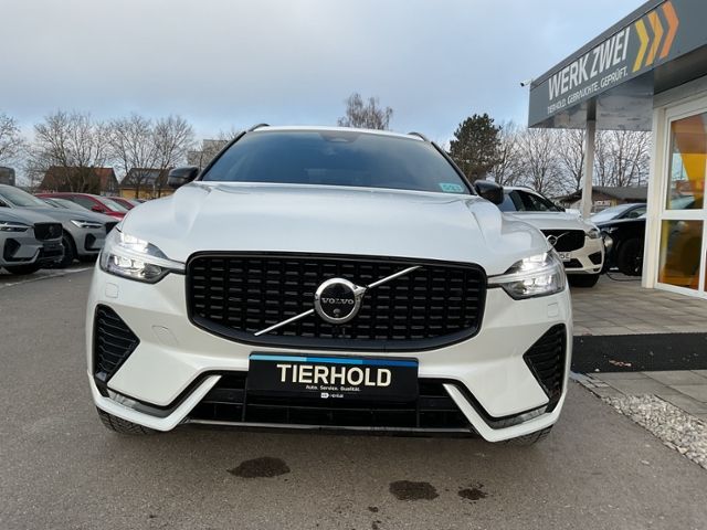 Volvo XC60 B4 Plus Dark 2WD ACC PANO 360° Allwetter