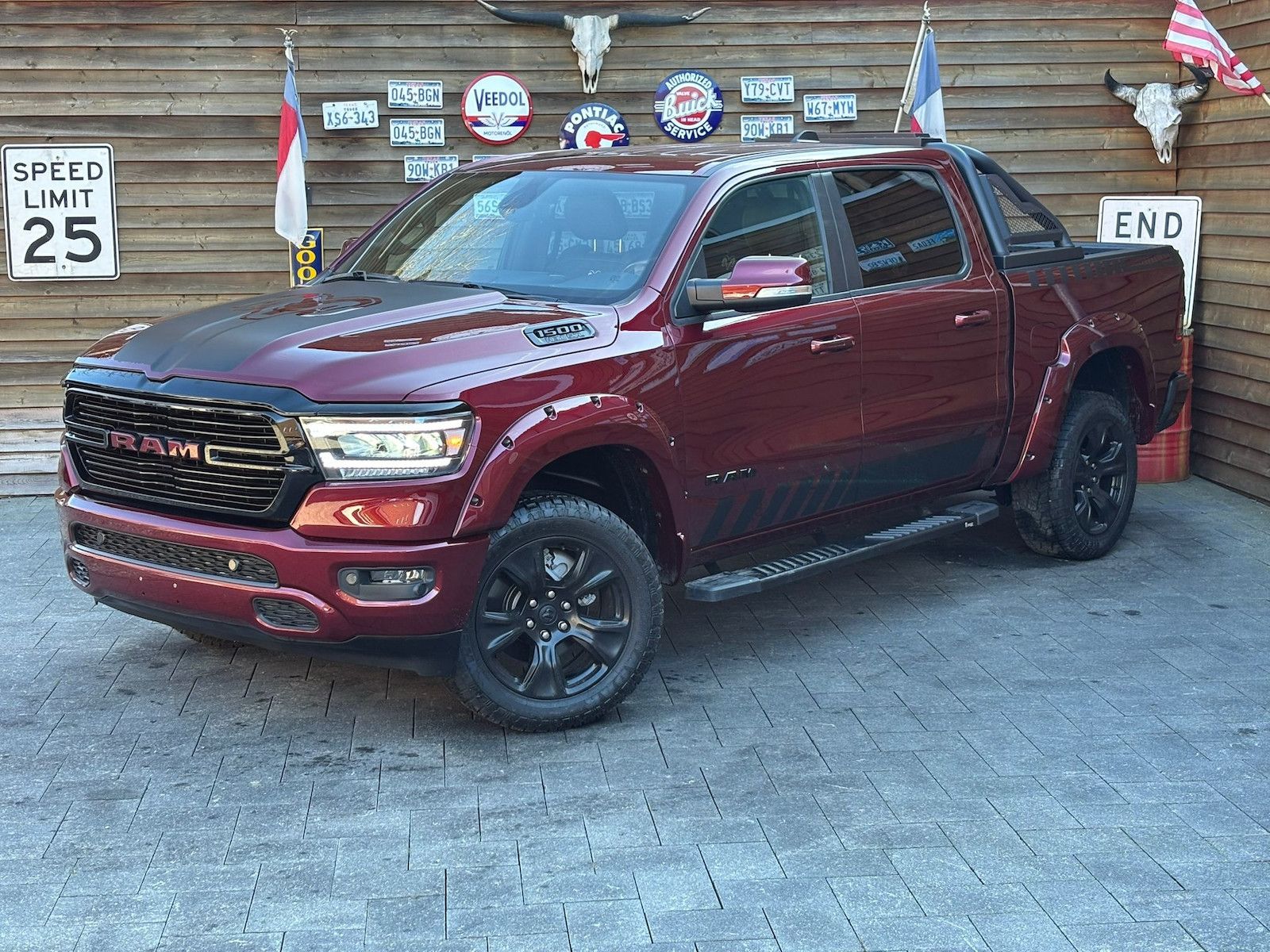 Dodge RAM 1500 5,7L BigHorn Crew Cab LED AHK 4x4