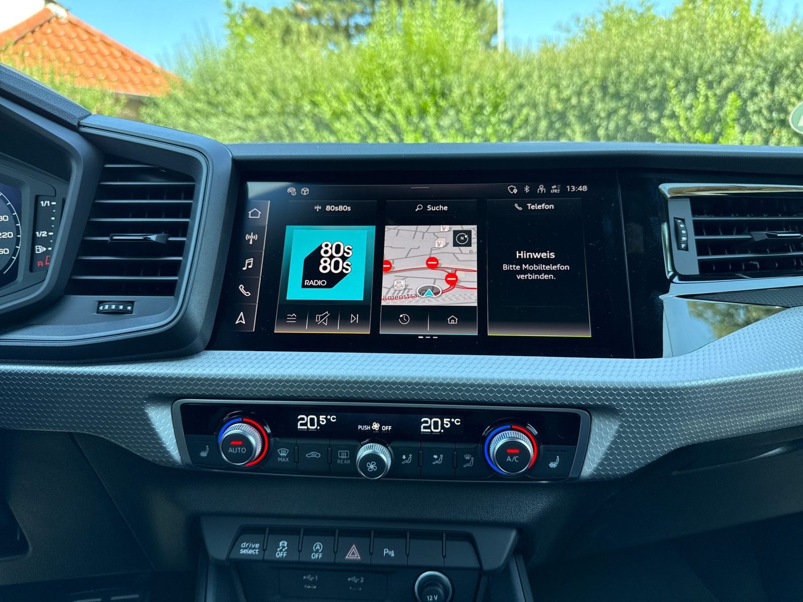 Audi A1 Sportback S line 40 2.0 TFSI DSG, RFK, LED