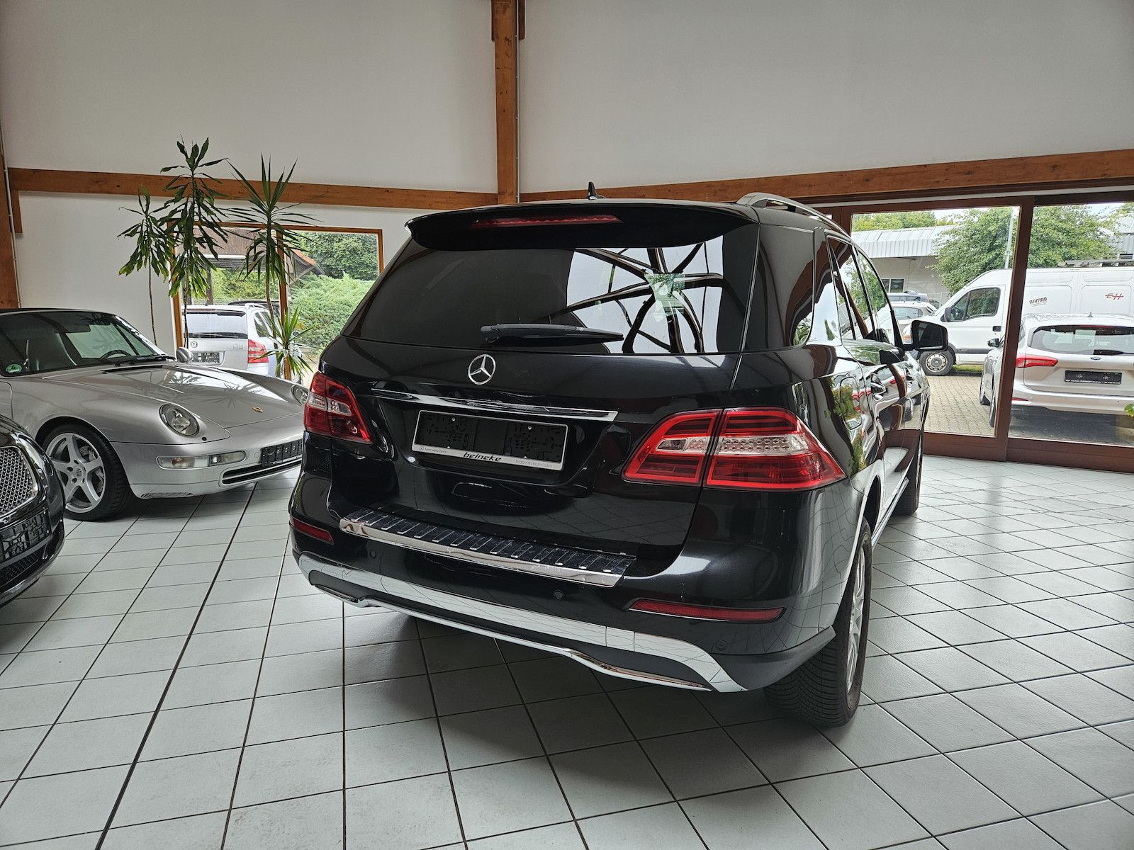 Mercedes-Benz ML 350 BlueTEC 4M ILS Navi Leder HUD AHK GSD RFK